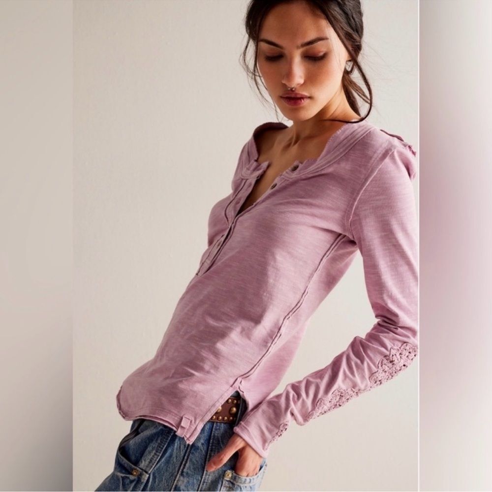 Free People Our Song Crochet Henley Top Embroidered Lilac Size Small Lagenlook